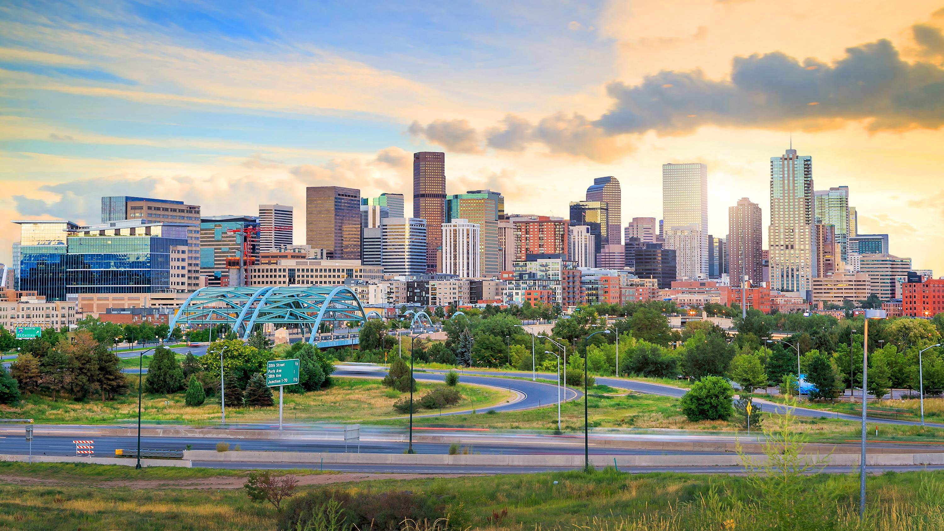 Denver, CO skyline